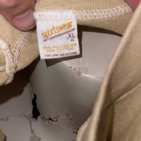 Vintage 80’s LEON’s Graphic T-shirt // Tyler, Texas // XL - Picture 3 of 3